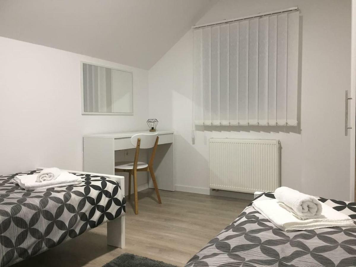 Apartman F&F Otocac Bagian luar foto